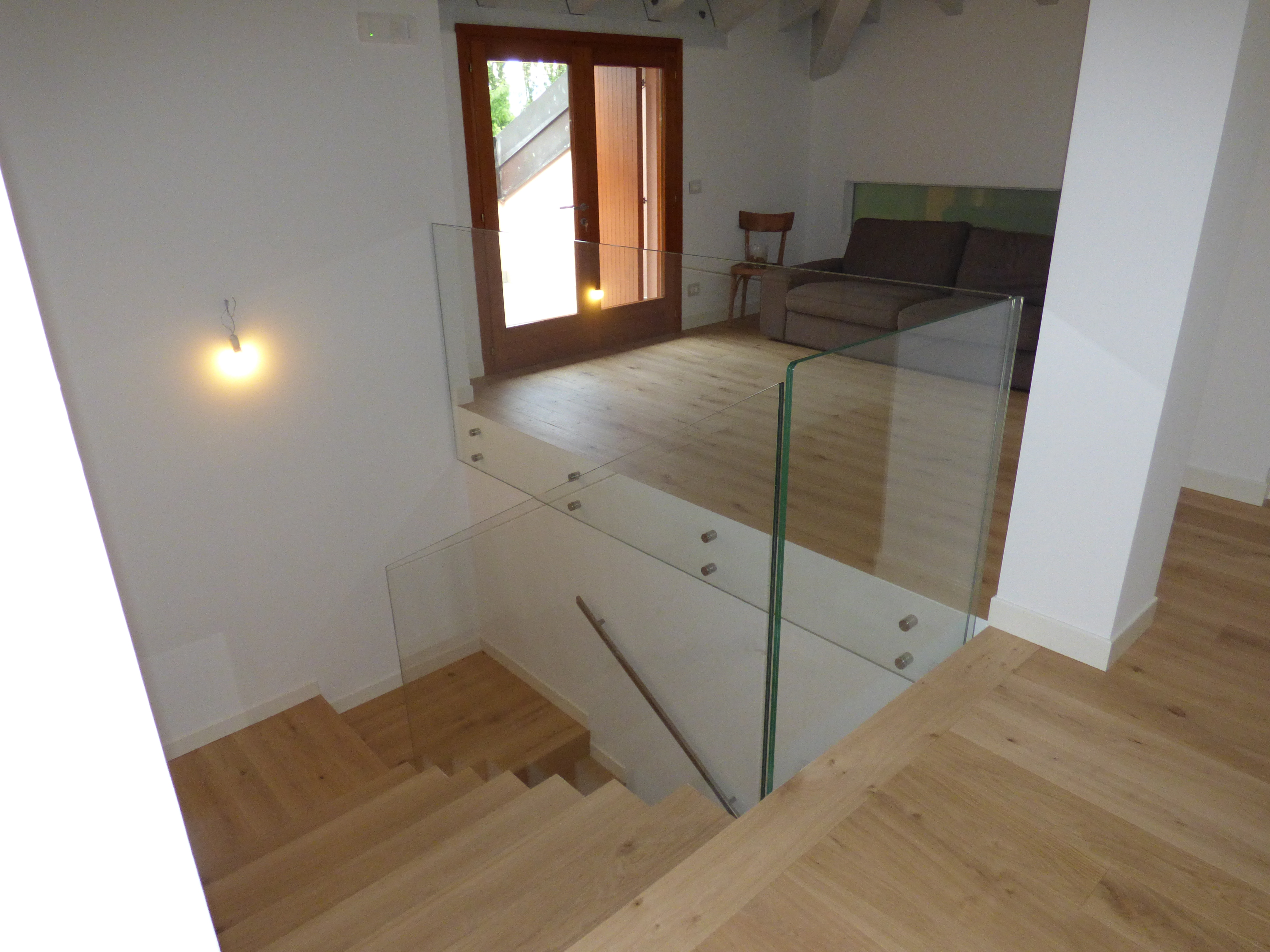 Vivere il vetro parapetti in vetro archivi pagina 2 di 3 vivere ... Scala con parapetto in vetro